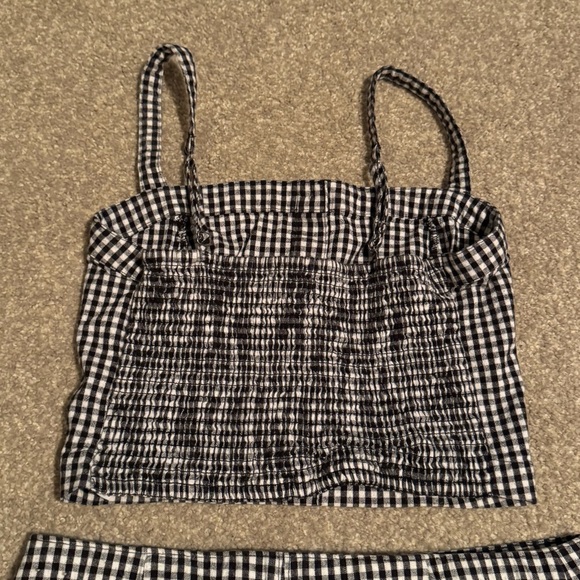 Hollister Black and White Checkered Two-Piece Skirt Set - Picture 9 of 10